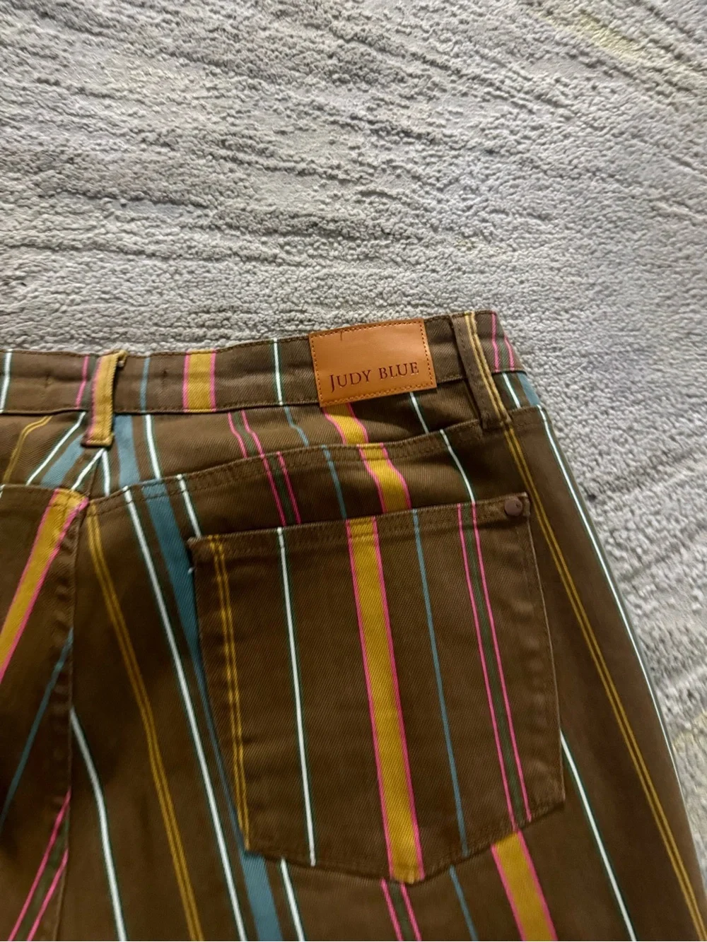 Judy Blue flare jeans mid rise stripe Stretch brown pink yellow blue 18W - Picture 12 of 12